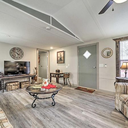 Smoky Mountain Vacation Rental With Hot Tub And Kayaks Whittier Εξωτερικό φωτογραφία
