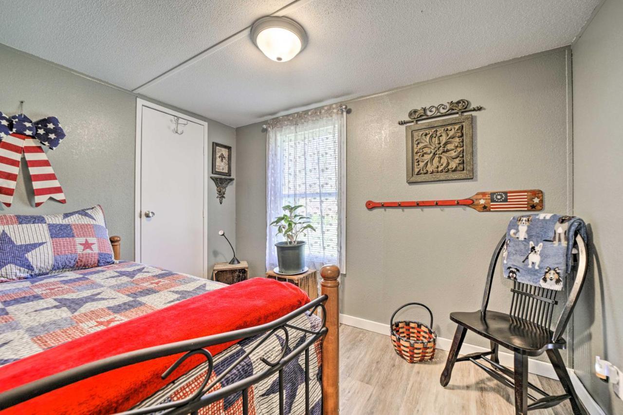 Smoky Mountain Vacation Rental With Hot Tub And Kayaks Whittier Εξωτερικό φωτογραφία