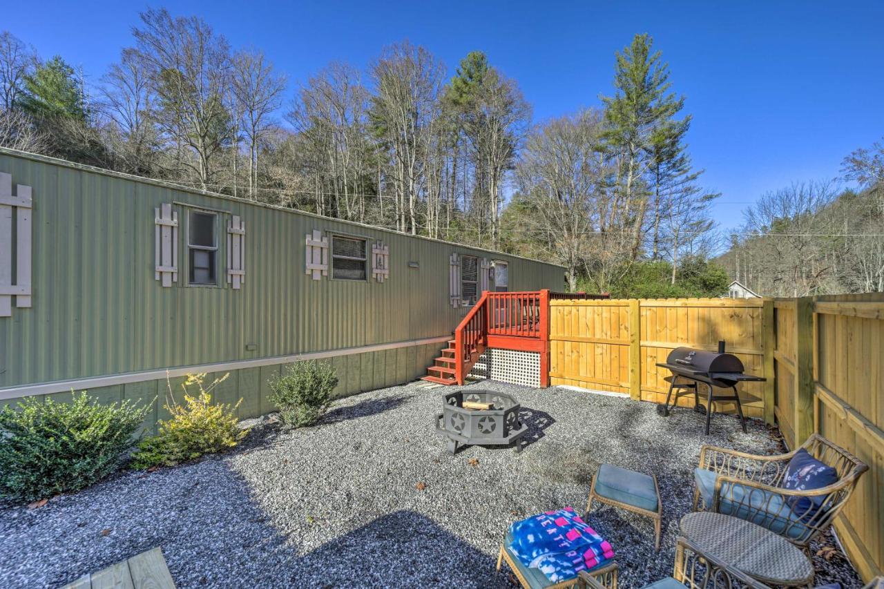 Smoky Mountain Vacation Rental With Hot Tub And Kayaks Whittier Εξωτερικό φωτογραφία
