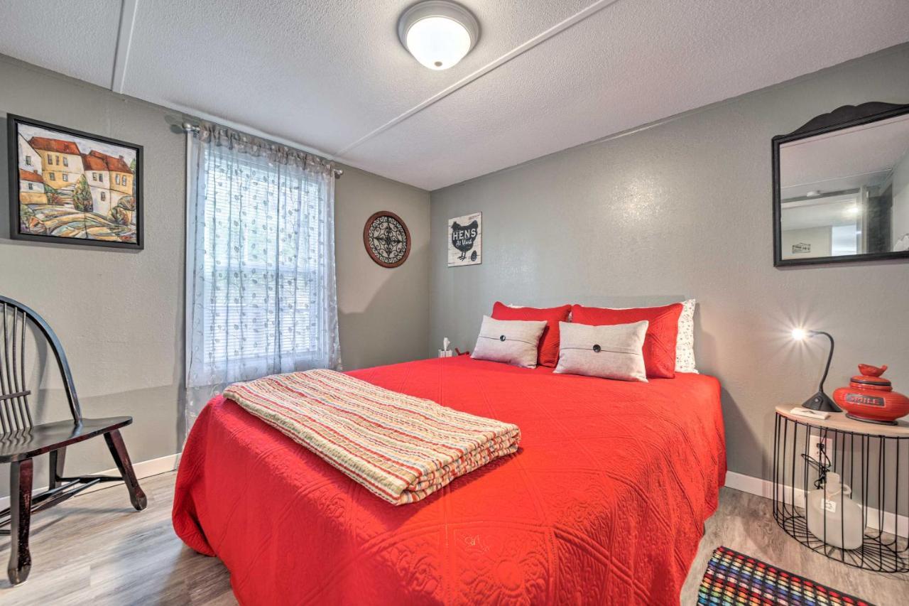 Smoky Mountain Vacation Rental With Hot Tub And Kayaks Whittier Εξωτερικό φωτογραφία